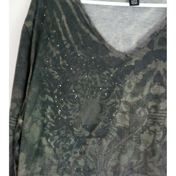 Trilllogy by Morning Sun Green Beaded Floral Leopard Design Shirt Size XL - Picture 3 of 6